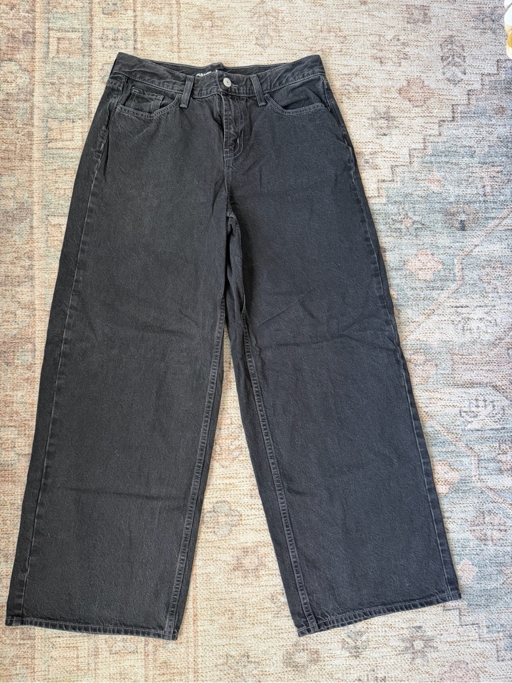 Old Navy women’s  Black Relaxed Wide-Leg Jeans